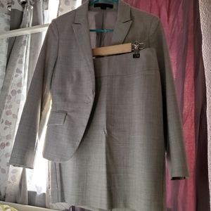 skirt suit - Express - size 2